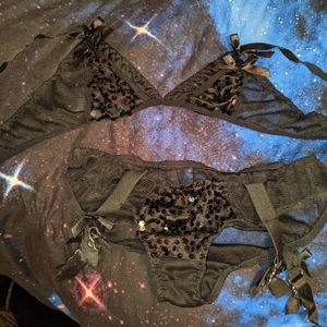 Sequin & mesh burlesque set